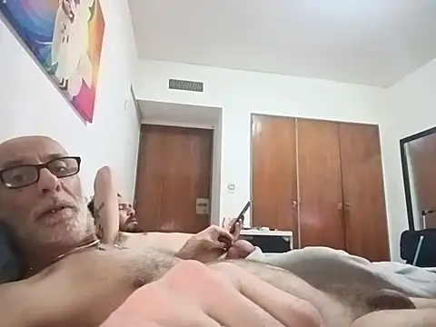 Toby2712: απευθείας συνομιλία ΧΧΧ
