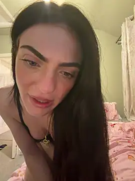 lottieraexx's Webcam Show
