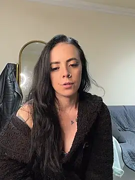 AndreaValencia Chat XXX in diretta