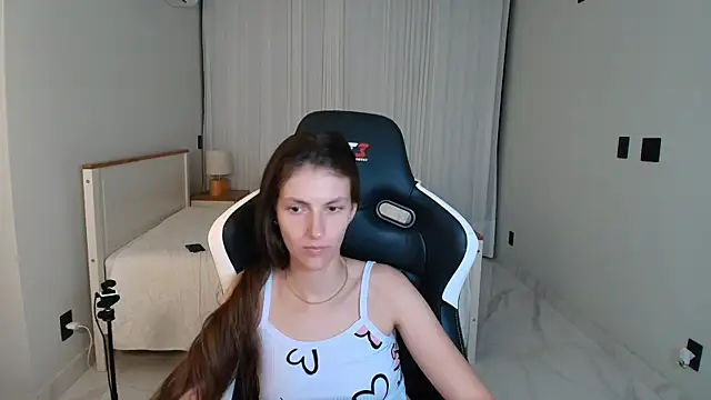 upssnowy's Live XXX Chat
