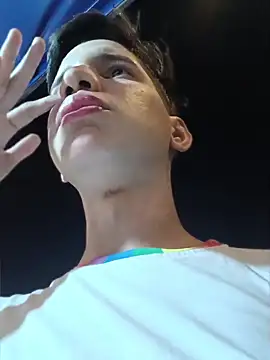 دردشة Ariel_Femboy_ الجنسية المباشرة