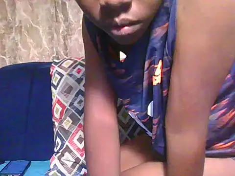 Chat XXX en directo de preety_ebony23
