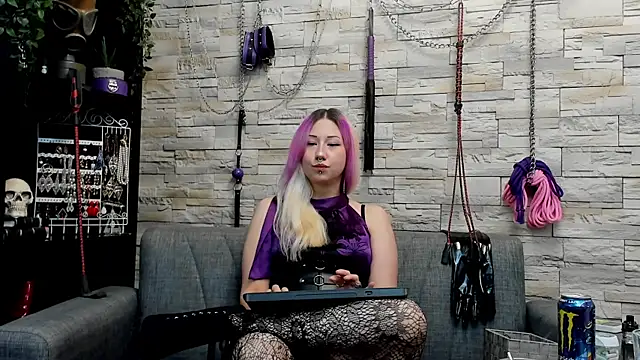 Miss_Kazn Live XXX chat