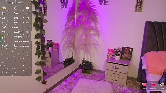 miaoconell's Live XXX Chat
