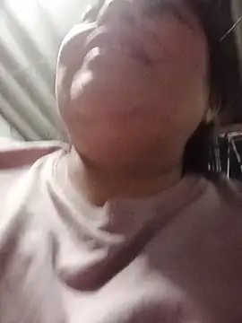 Chat XXX en directo de Keyla01_