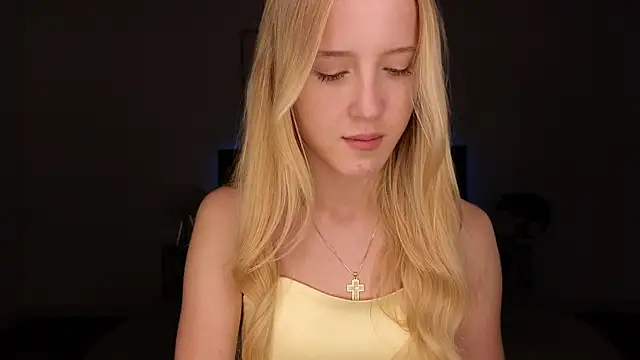 Chat XXX en directo de adele_armass
