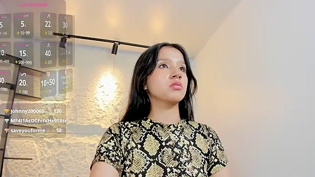 ISAPINK1's Live XXX Chat