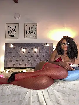 Czat XXX na żywo – Milla_moonn