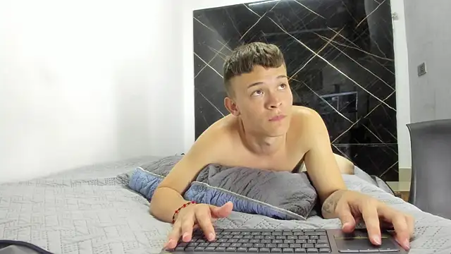 Robinlion91 Live XXX-Chat