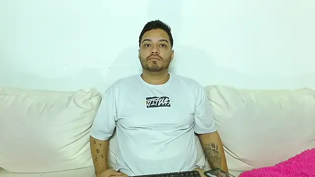 Chat XXX ao vivo de Alejandro_db