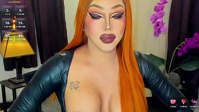 YOUR_LOVE_GLAMOUR's Live XXX Chat