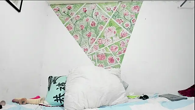 Chat +18 de Agata_prg ao vivo