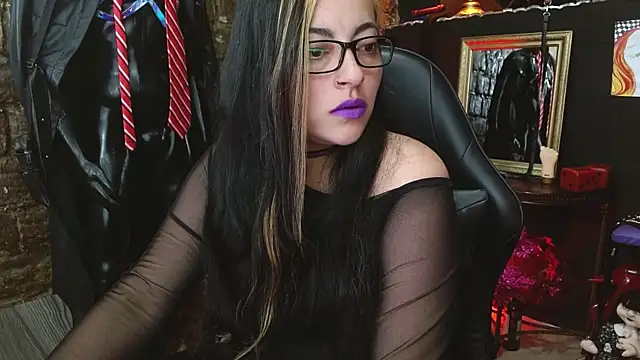 Chat XXX en directo de LunaTikka