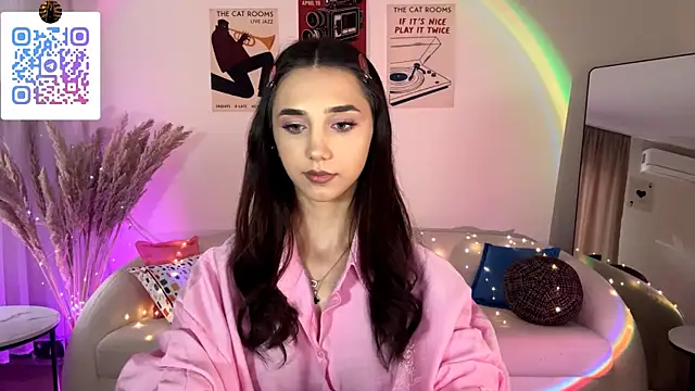 צ'אט XXX בשידור חי של LinaMour
