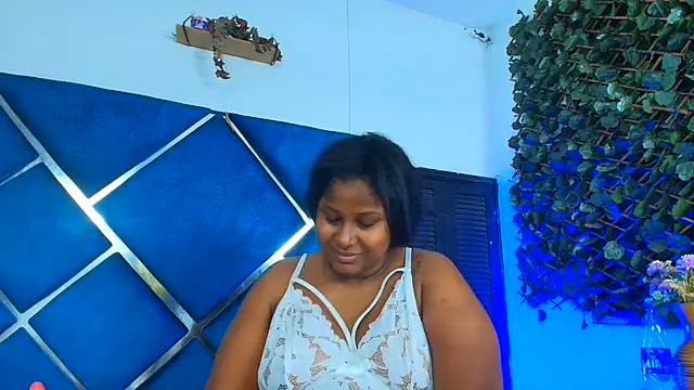 Chat XXX ao vivo de AlexaRousse4u