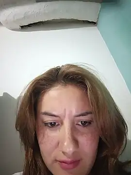 Chatroom XXX en direct de LuisaLean