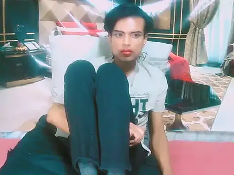 IndianLipstickLuna live XXX chat