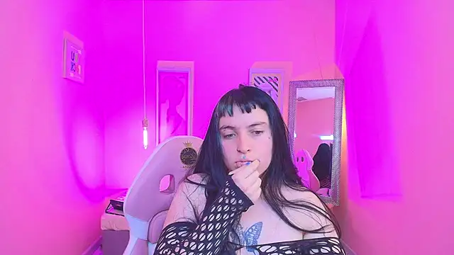 צ'אט XXX בשידור חי של _sofia_smth_xx