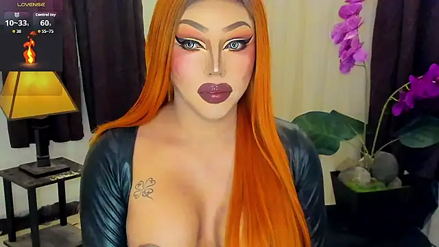 YOUR_LOVE_GLAMOUR's Live XXX Chat