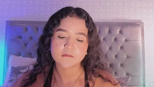 Chat +18 de Evaa_Lunna_ ao vivo