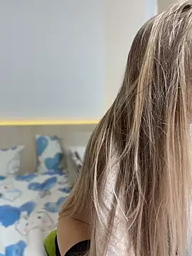 AnnyShore – Naživo XXX chat