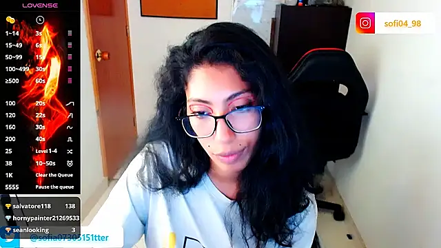 sofia_rosse4: онлайн-секс-чат