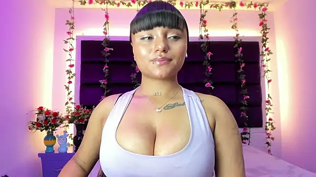 sweelanna__ Adlı Modelin Canlı XXX Sohbeti