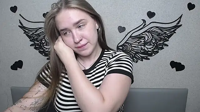LauraHlot: онлайн-секс-чат