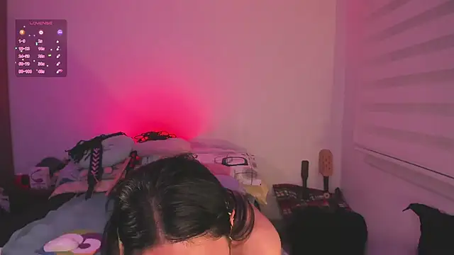 צ'אט XXX בשידור חי של K2xxKrawl