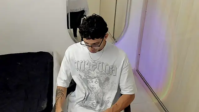 Show de Mheysam_Youngerx na webcam