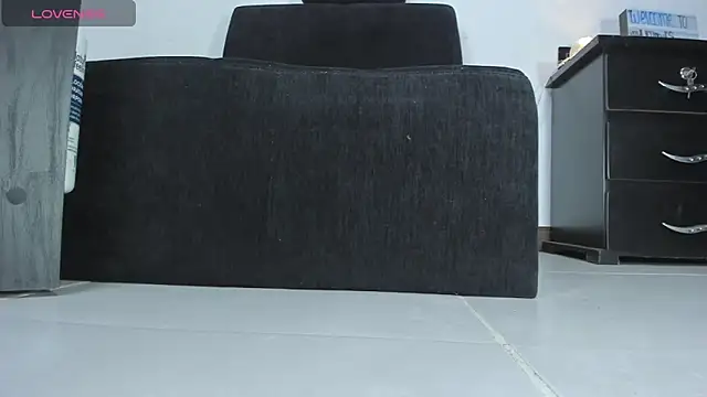 Czat XXX na żywo – roxanne_jones1