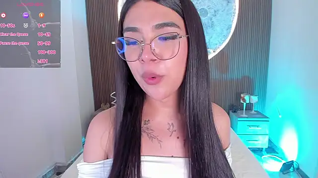 RoseCassie's Live XXX Chat