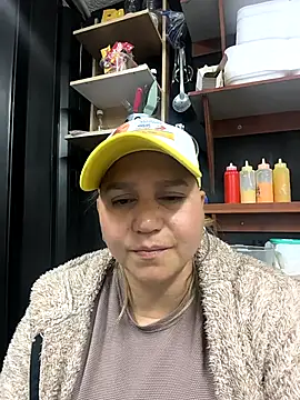 LauraReevesn Live XXX chat