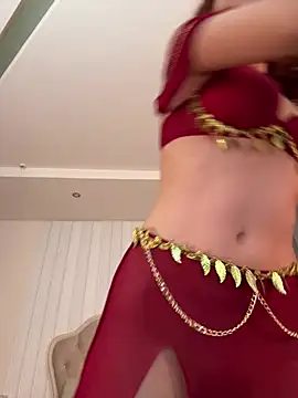 Haze24Red's Live XXX Chat