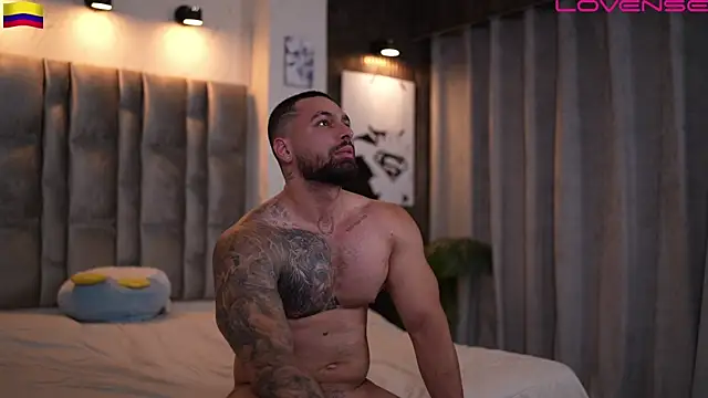 צ'אט XXX בשידור חי של john_king29