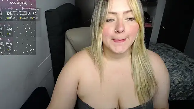 Valentina_St: απευθείας συνομιλία ΧΧΧ