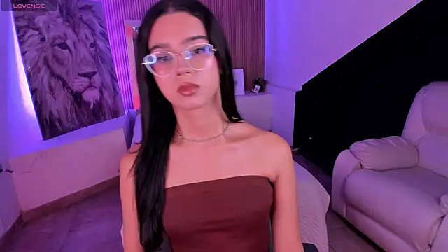 VictoriaMonroee_ লাইভ XXX চ্যাট