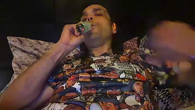 icebergslim281's Live XXX Chat