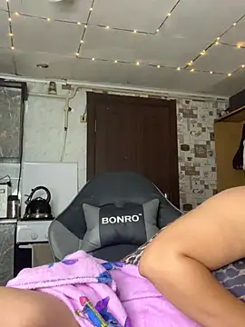 Онлайн чат XXX Sweeeeet_Candy