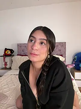 Samantha_e2 Live XXX-chat