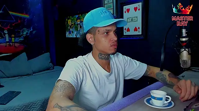 XXXRAYGAMES élő XXX-chatje