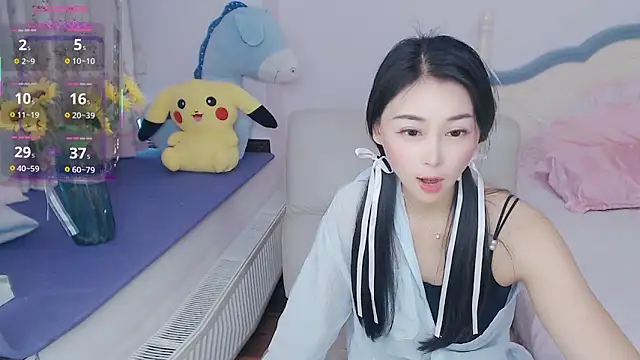 Chat XXX en directo de Alice-168