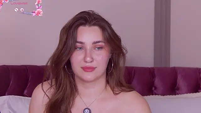 KiraBarlows – Naživo XXX chat