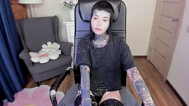 Bloood__Mary 라이브 XXX 채팅