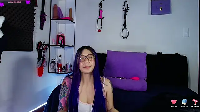 Chatroom XXX en direct de karlamoon23