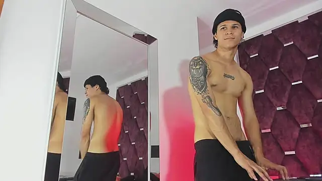 TonyBenedetti Pertunjukan Webcam