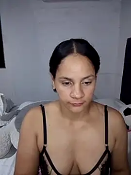 Živý XXX chat cieloo_777