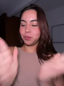 Živý XXX chat Zarahs_Blare1