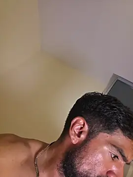 piggylatino's Live XXX Chat
