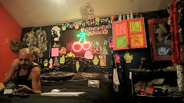 Splash_Queen420 élő XXX-chatje